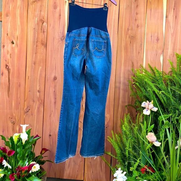 Ladies maternity jeans size Medium by Two Hearts Mayernity - Picture 4 of 8